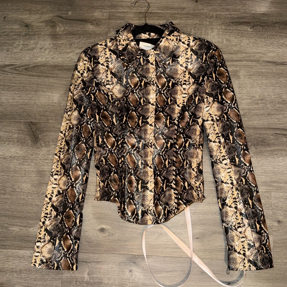 House of CB Vani Snake Print Fitted Jacket - Picture 9 of 16